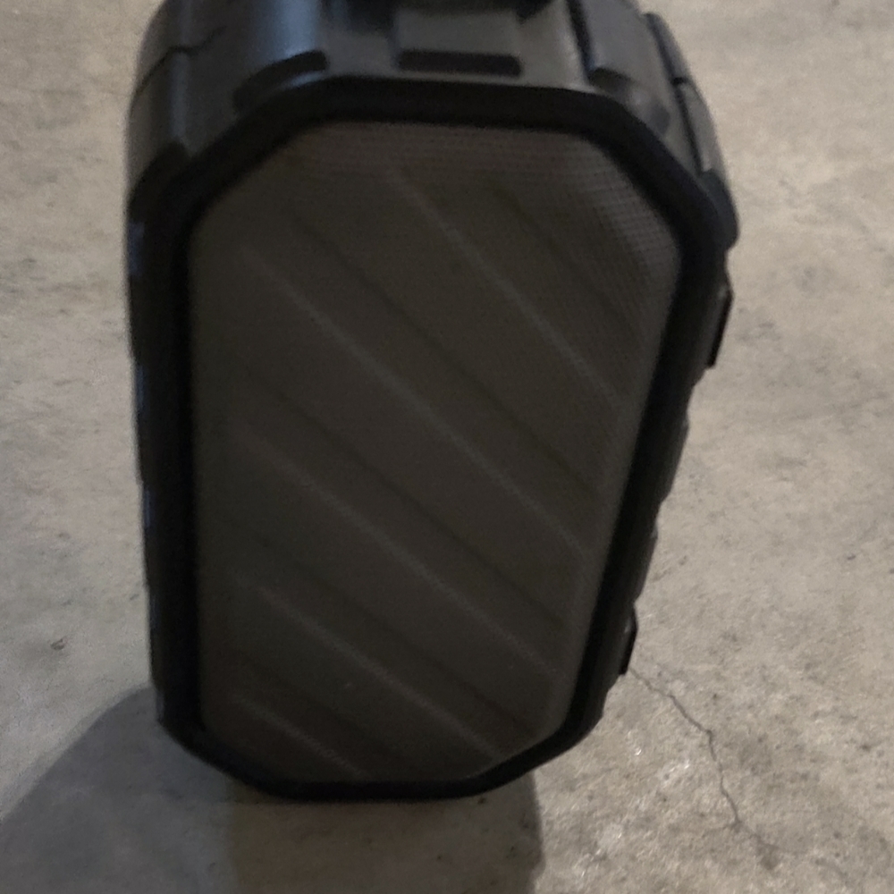 Mini speaker